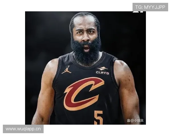 哈登这自律程度，凌晨四点的洛杉矶都没他醒得早