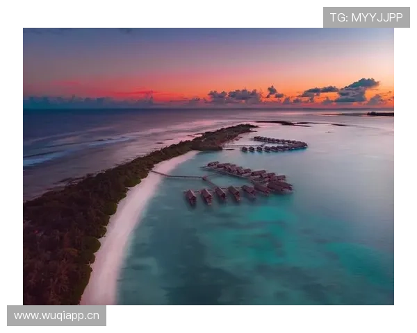 大阪刚在马尔代夫买岛，说是为了避开人群训练