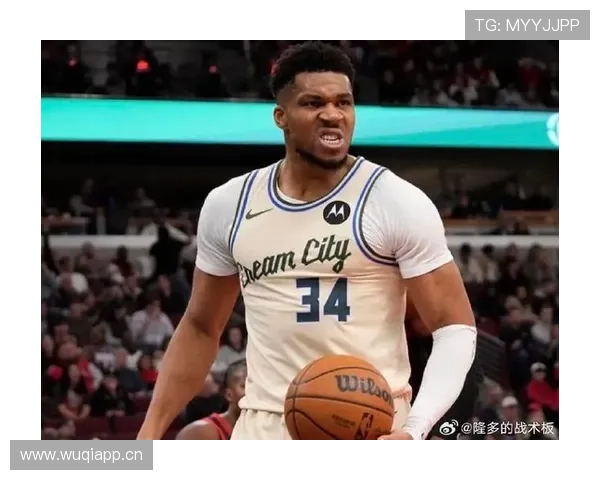 阿德托昆博家里简直宫殿，鞋柜比我家客厅还大，难怪球场上飞起来不眨眼！